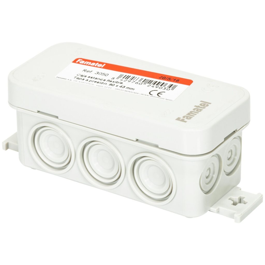 Sadales kārba IP55