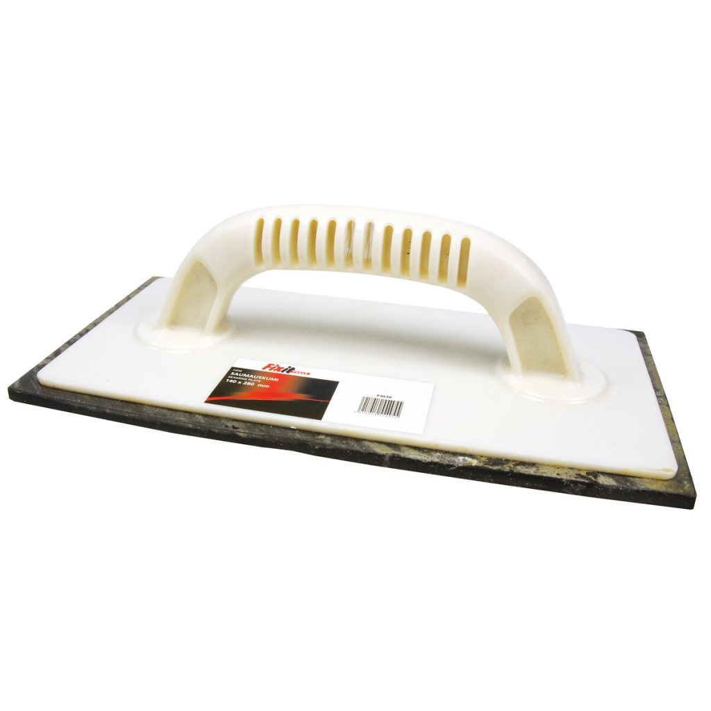 PLASTMASAS PLAKNE AR GUMIJU 140X280X7MM