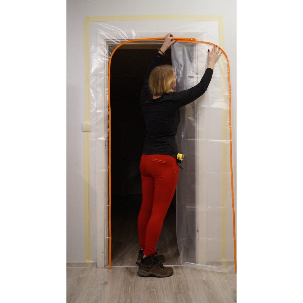 RĀVĒJSLĒDZĒJA DURVJU D-MODELIS 150MIC 1200X2200
