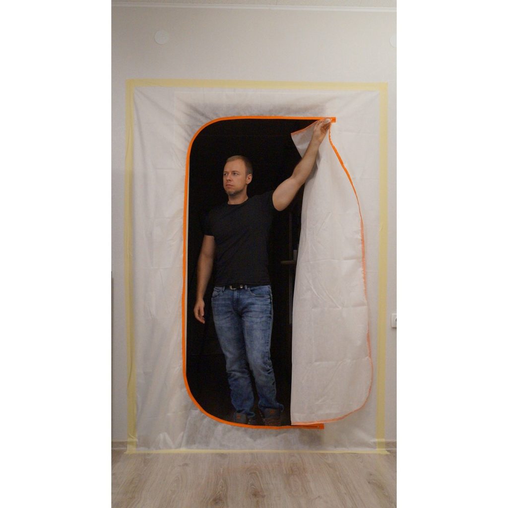 RĀVĒJSLĒDZĒJA DURVJU C-MODEĻA AUDUMS 1200X2200