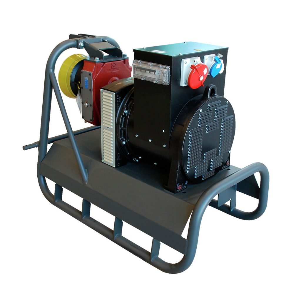 ĢENERATORS PTO TRAKTORS 53KVA AUT.SPRIEGUMA REGULĒŠANA
