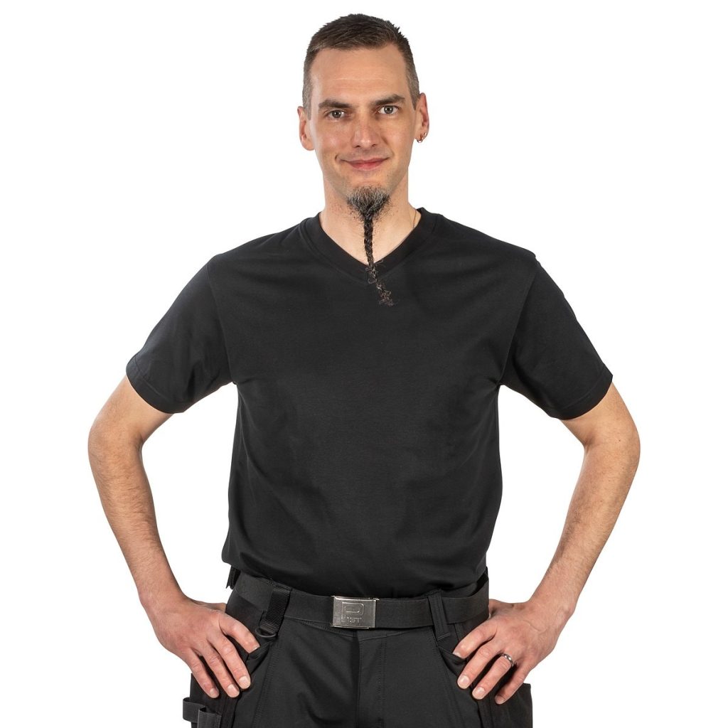 T-krekls m rieden melns v-neck