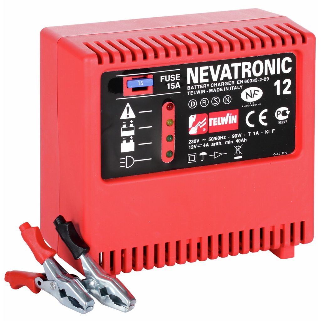AKUMULATORA LĀDĒTĀJS AUTOMĀTISKAIS 12V/6A TELWIN