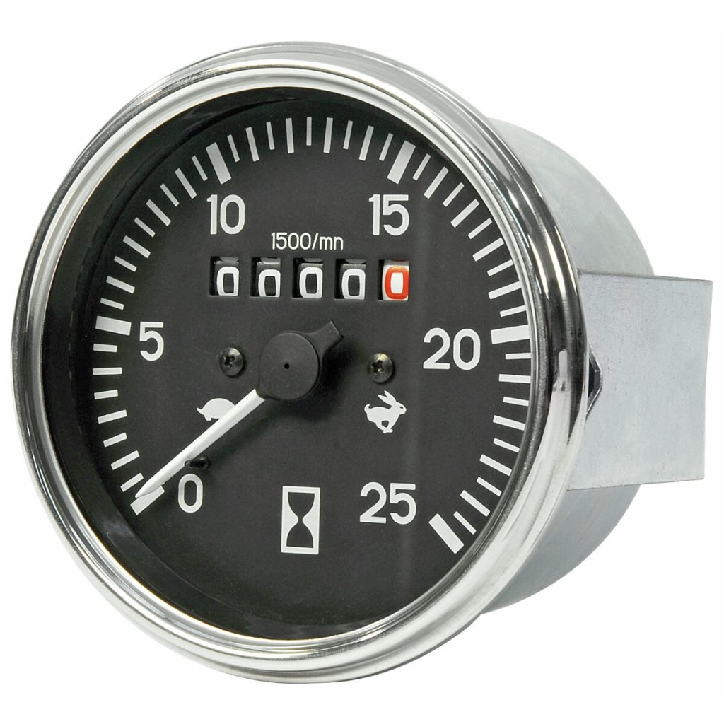 TRAKTORMĒRS MF 1674637M92